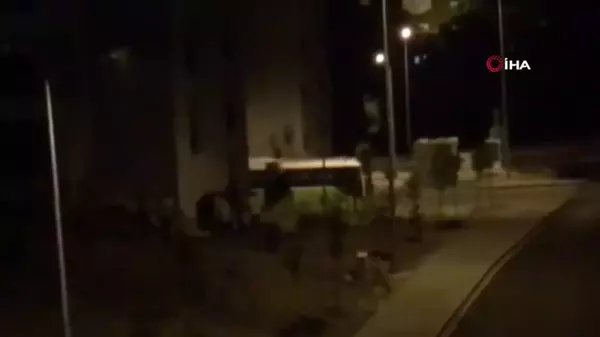 Sokak ortasında kavga kamerada: Kaçmaya çalışırken jandarma yakaladı