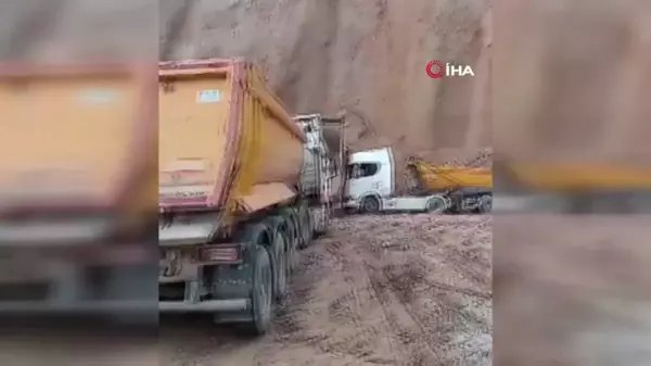 Kocaeli'de Hafriyat Döküm Alanında Toprak Kayması