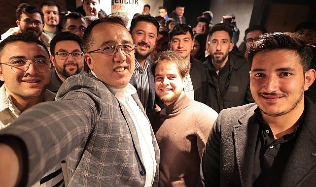  AK Parti Nevşehir Belediye Başkan Adayı Dr. Mehmet Savran, gençlerle bir araya geldi