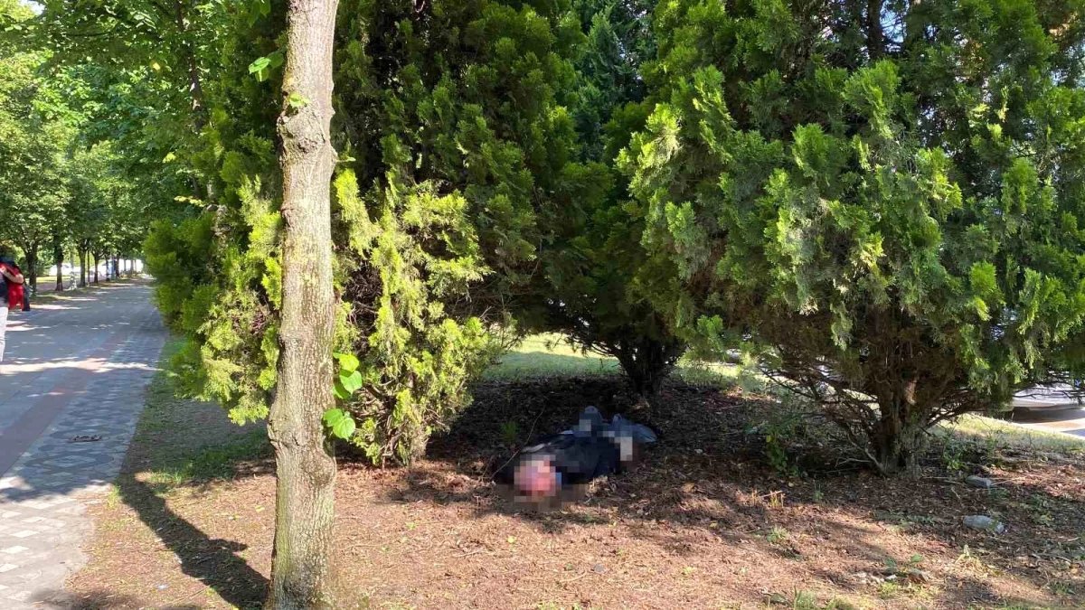Alkolden ayakta duramadı, ‘Tansiyonum var’ dedi