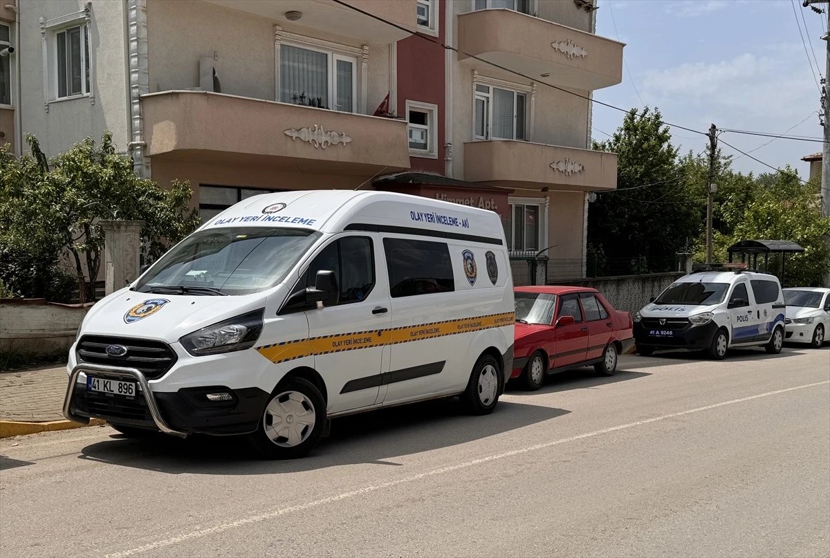 Kartepe’de yatalak genç kız evinde hayatını kaybetti