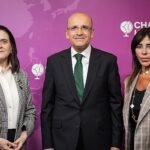 Cilt bakım hataları akneye yol açıyor