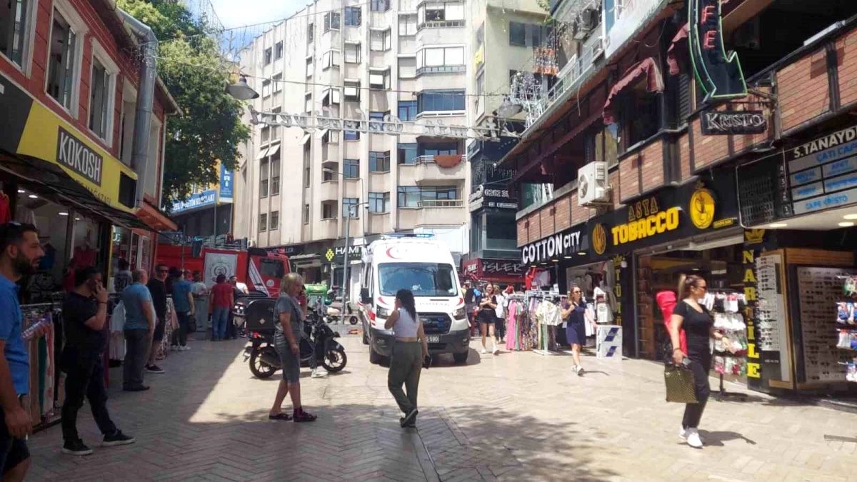 İzmit’te Masaj Salonunda Yangın Çıktı