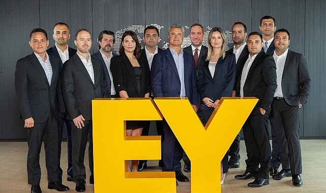  EY Türkiye yeni şirket ortaklarıyla rekor büyümeye imza atıyor