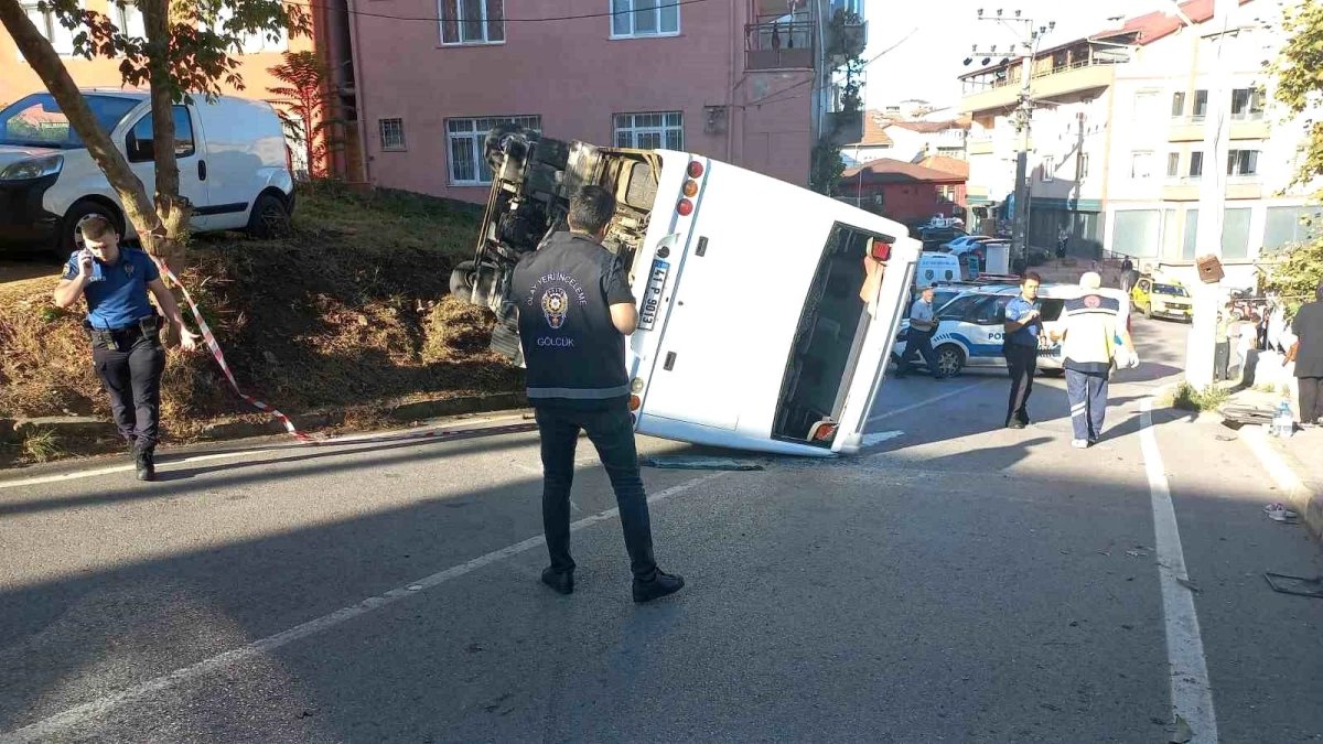 Freni Boşalan İşçi Servisi Kazası Davasında 2 Sanık Hakim Karşısında