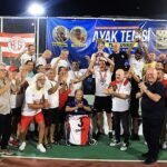 Kocaeli’de Hafriyat Kamyonuyla Çarpışan Otomobil İstinat Duvarından Uçtu: 2 Yaralı