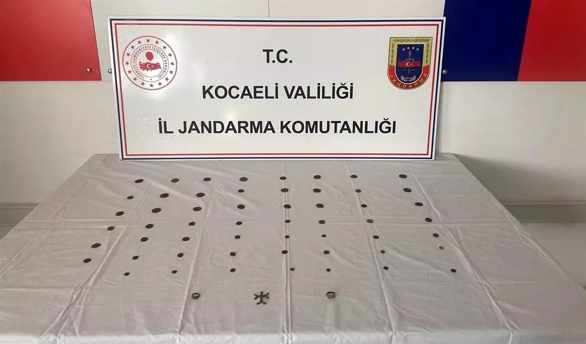 Gebze’de Roma ve Bizans dönemine ait 58 tarihi eser ele geçirildi