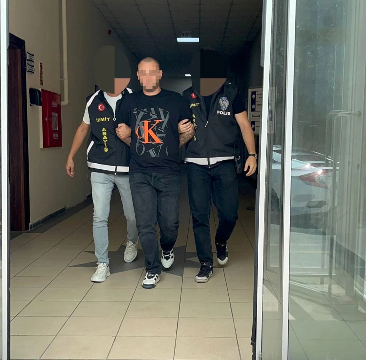 İzmit’te Esnafa Saldıran Şüpheli Tutuklandı