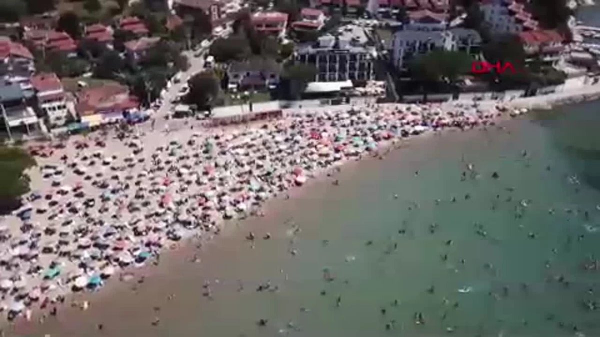 Kandıra’da Tüm Plajlarda Denize Girmek Yasaklandı