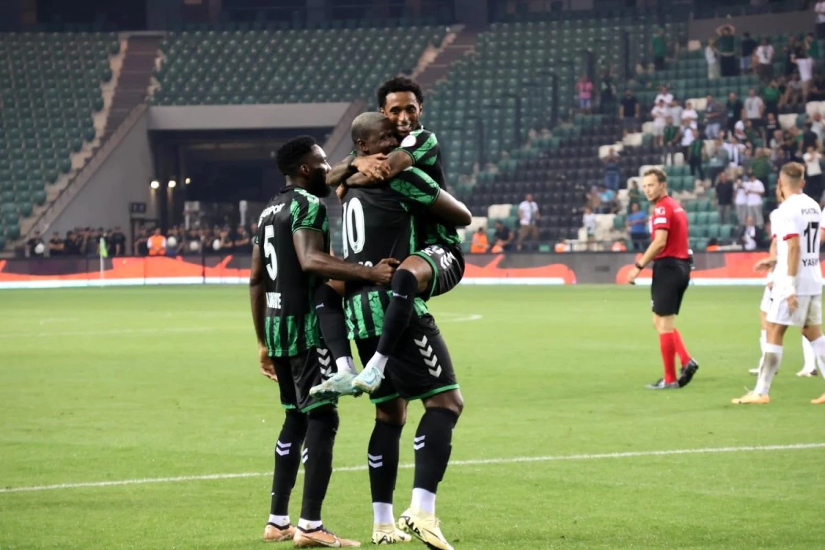  Kocaelispor, Gençlerbirliği’ni 2-1 Mağlup Etti