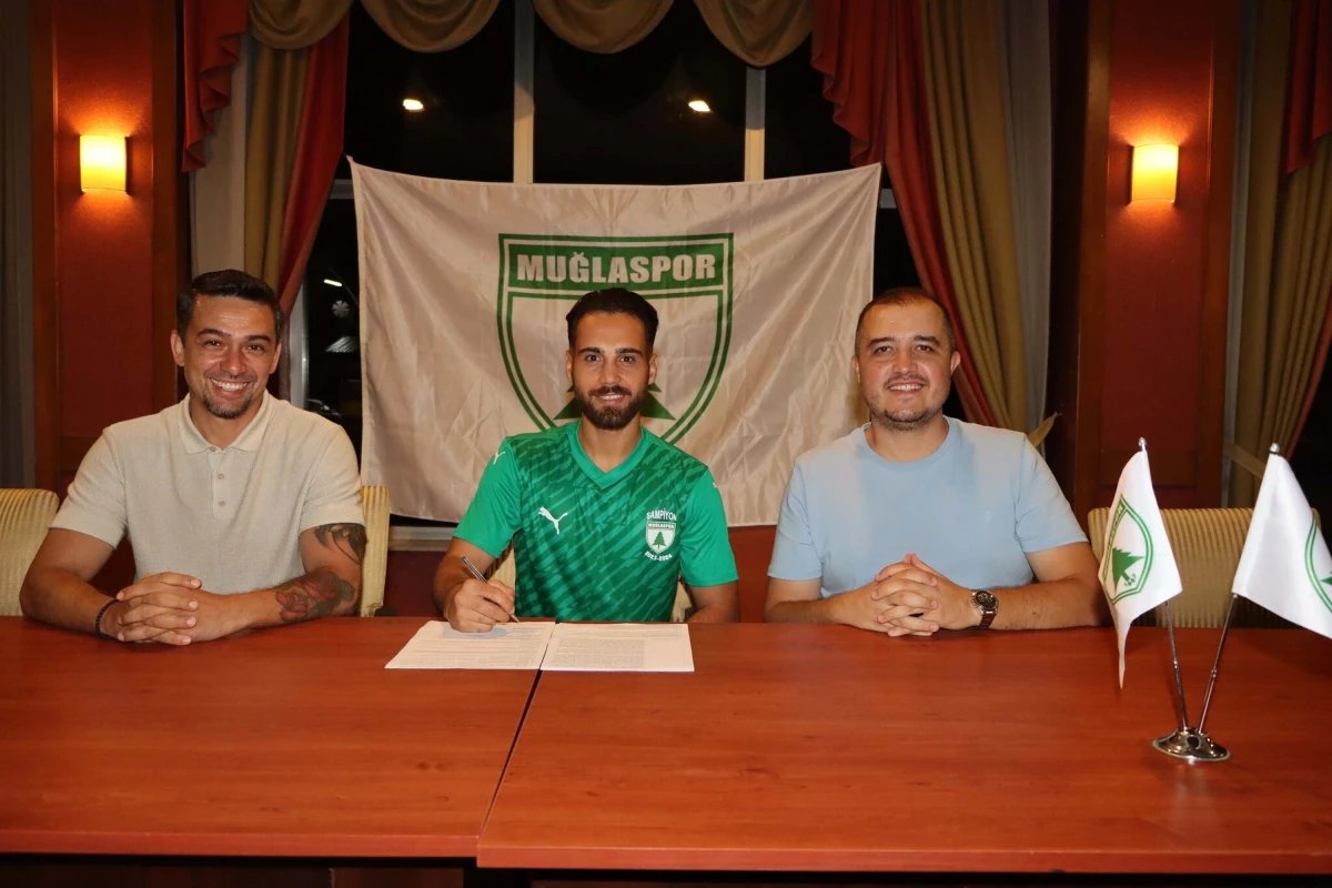 Muğlaspor, Sırat Yeşilördek’i transfer etti