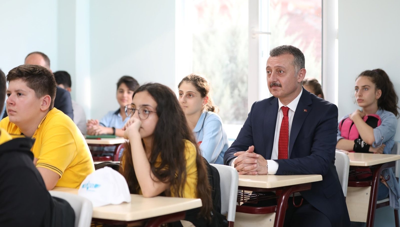 Başkan Büyükakın’dan Kocaelili Öğrencilere Müjde