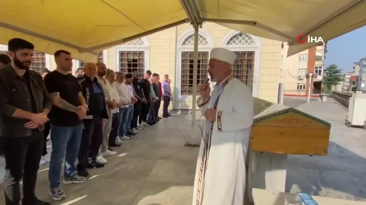 Arkadaşını kalbinden bıçaklayarak öldüren sanık için istenen ceza belli oldu