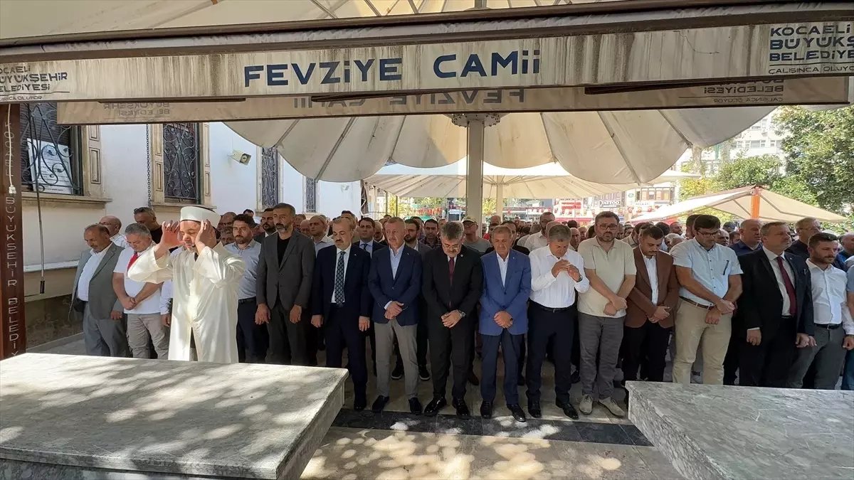 İşgal altındaki Batı Şeria’da öldürülen Ayşenur Ezgi Eygi için gıyabi cenaze namazı kılındı