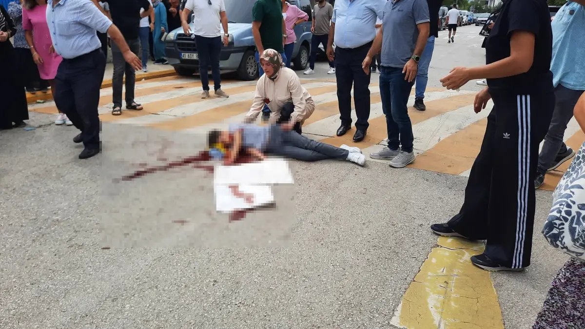  Kartepe’de Bisikletli Çocuğa Çarpan Cip Sürücüsü Gözaltına Alındı