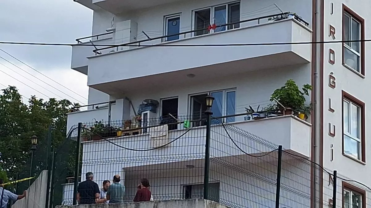  Kocaeli’de Eski Eşi Öldüren Şüpheli Tutuklandı