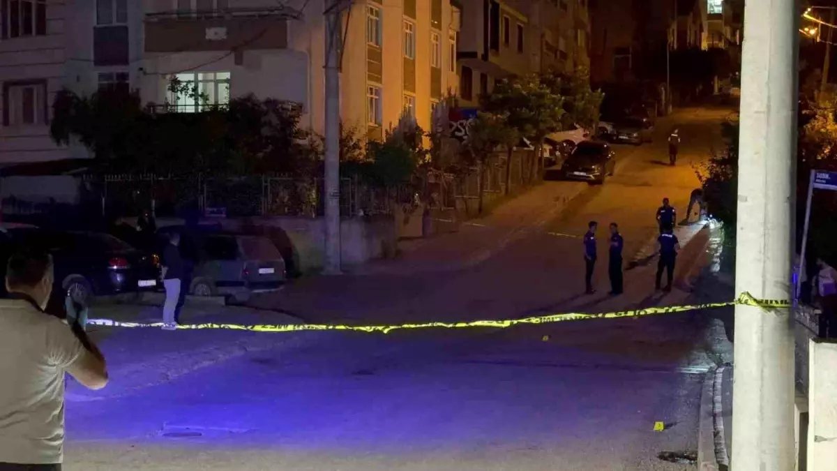 Kocaeli’de Motosikletten Rastgele Açılan Ateşte Bir Kişi Yaralandı