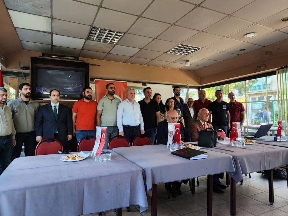 BURSA BATUM VE HAVALİSİ KÜLTÜR YARDIMLAŞMA DERNEĞİ’NDE DEĞİŞİKLİK