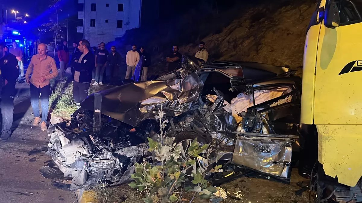 Kocaeli’de Feci Kaza: Otomobil Sürücüsü Hayatını Kaybetti