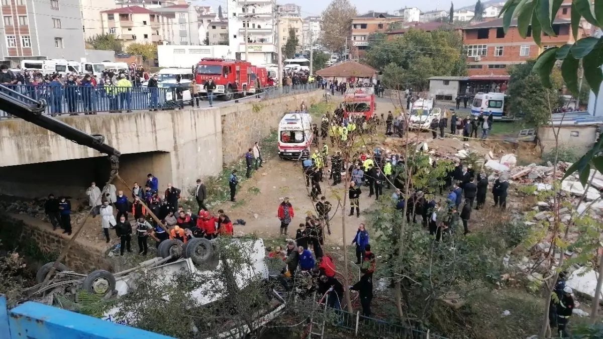 Kocaeli’de Hizmet Aracı Kazasında 7 Sanığa Ceza