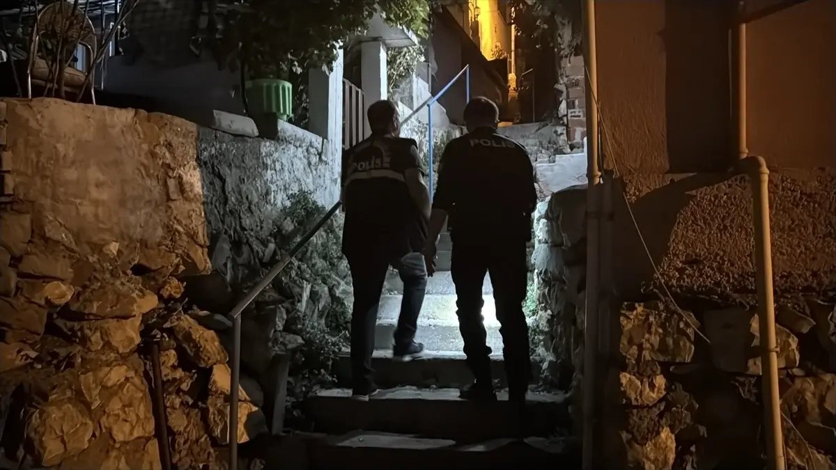 Kocaeli’de Silahlı Kavga: 2 Yaralı