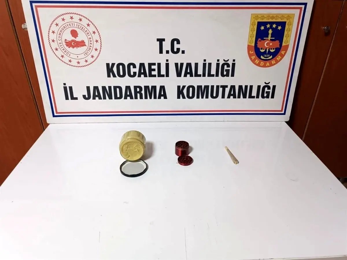 Kocaeli’de Uyuşturucu Operasyonu: 10 Şüpheli Yakalandı