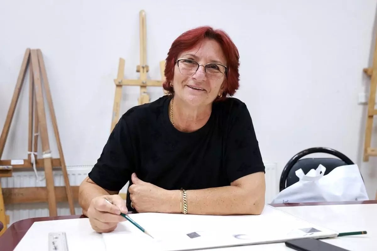 62 Yaşındaki Fatma Ustaoğlu’nun Ressamlık Hayali KO-MEK ile Gerçekleşti