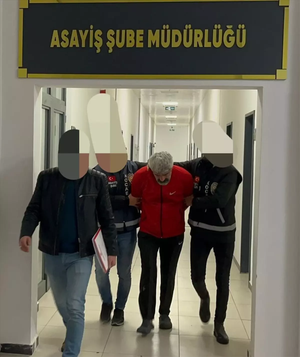  Kocaeli’de Bıçaklı Kavga: Bir Kişi Öldü, Zanlı Tutuklandı
