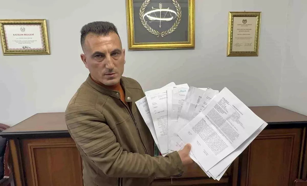 Kocaeli’de İsimleri Kullanılarak Partiye Üye Yapılan Vatandaş Şikayetçi Oldu