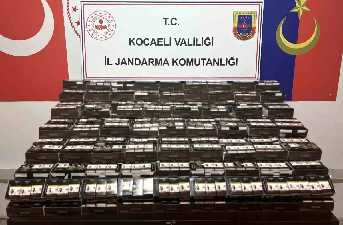 Kocaeli’nde 90 Bin Kaçak Makaron Ele Geçirildi