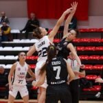 Seyir Halindeki Tır Alev Aldı: Trafik 1 Saat Kapandı