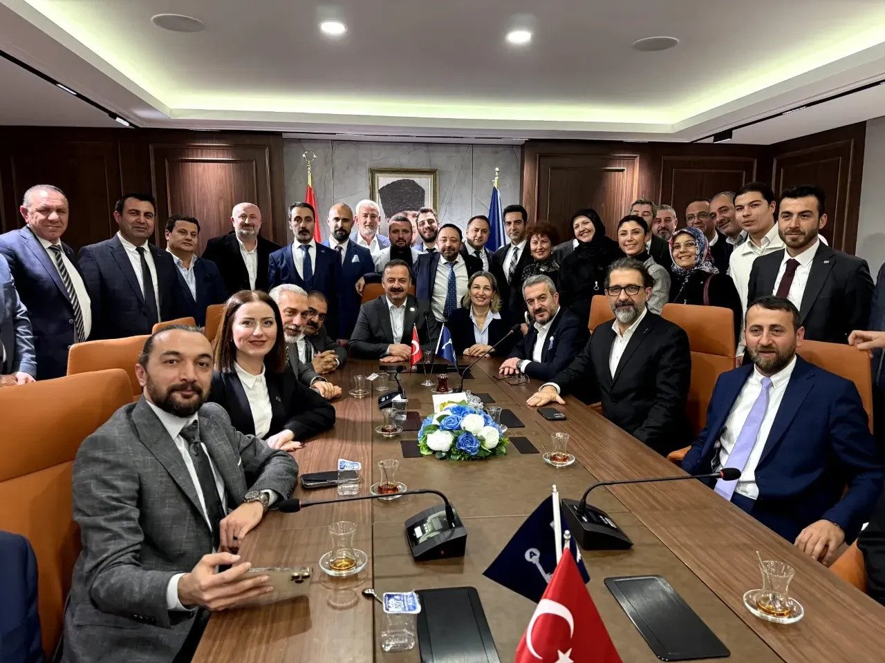 ANAHTAR PARTİ KOCAELİ YÖNETİMİ ONANDI
