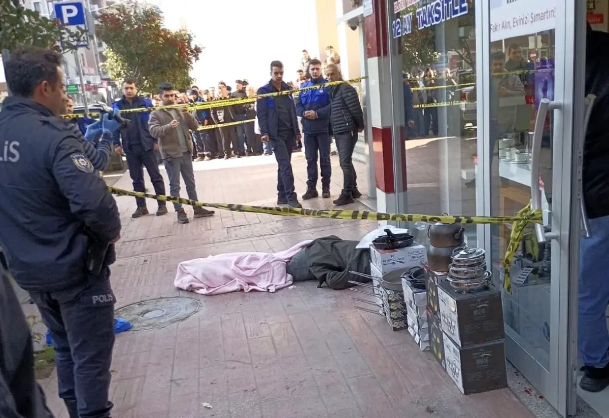 Karamürsel’de Silahlı Saldırı: Bir Kişi Hayatını Kaybetti