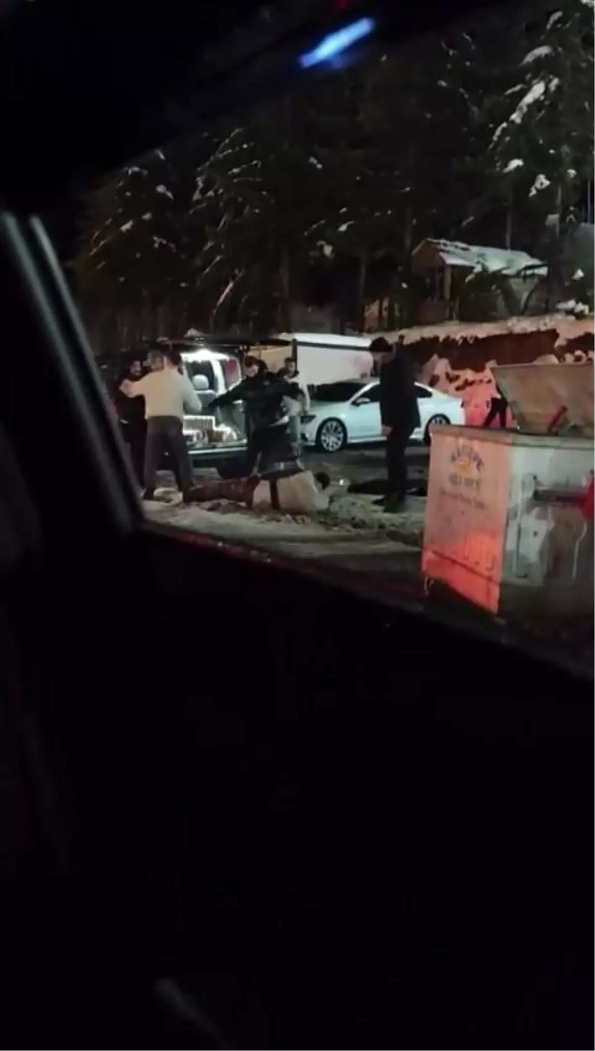 Kartepe’de Yılbaşı Gecesi Yumruklu Tekmeli Saldırı