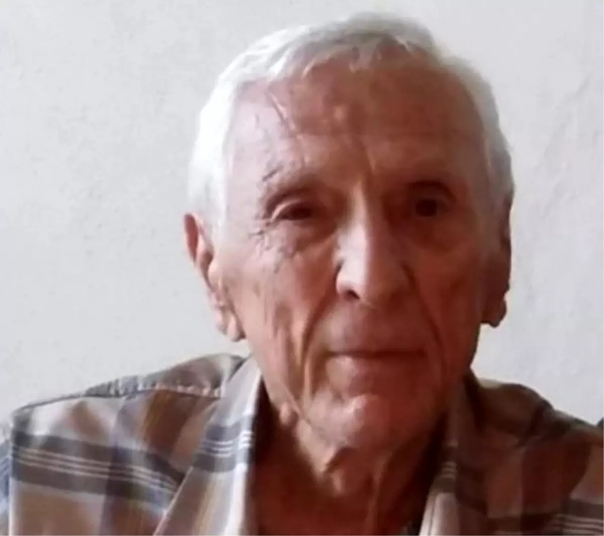Kocaeli’de 85 Yaşındaki Adam Evinde Ölü Bulundu