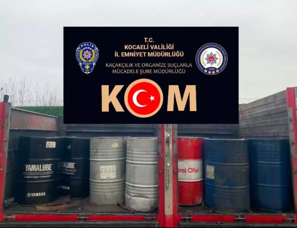 Kocaeli’de TEM Otoyolu’nda 2.5 Ton Kaçak Akaryakıt Ele Geçirildi