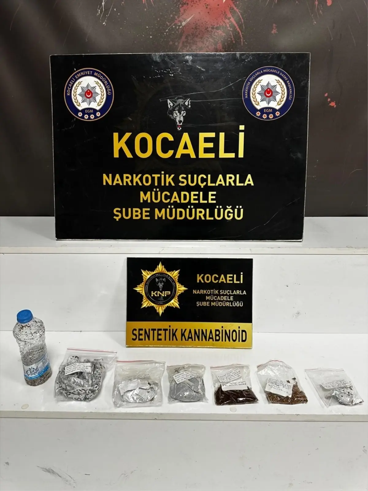 Kocaeli’de Uyuşturucu Operasyonu: 12 Gözaltı, 5 Tutuklama