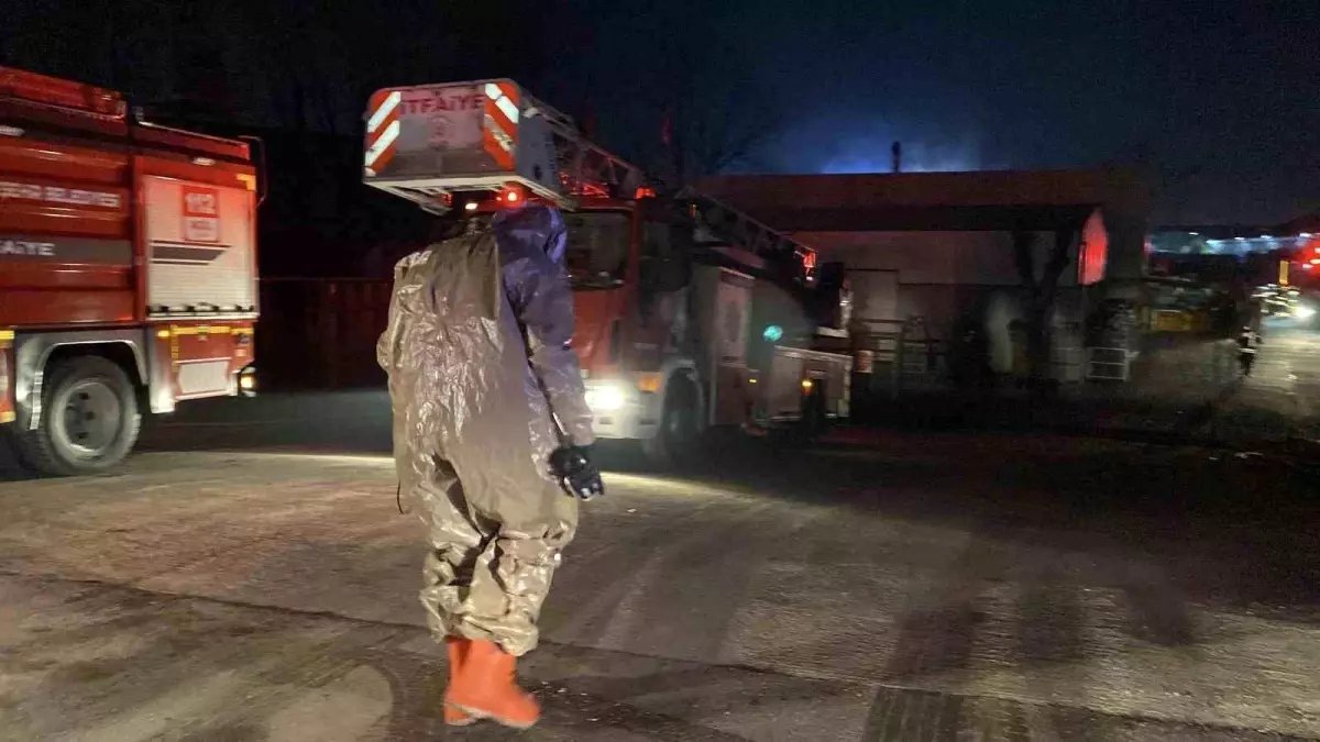 Kocaeli’nde Gaz Dolum Tesisi Aşırı Isındı, Sızıntı Yaşandı