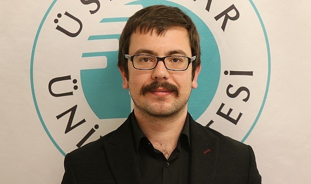  Fanatizm, şiddet odaklı duygu ve düşünceleri yaygınlaştırabiliyor!