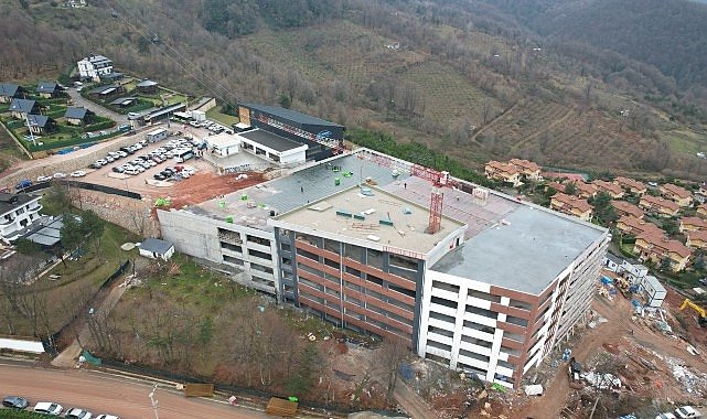 Kartepe Teleferik’te katlı otopark gün sayıyor