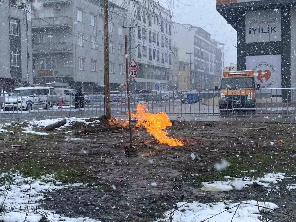 Kocaeli’de Metan Gazı Yangını 5. Güne Girdi