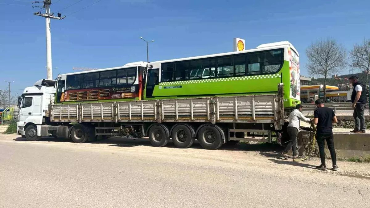 Kocaeli’nin Otobüsü Şam’da Görüntülendi