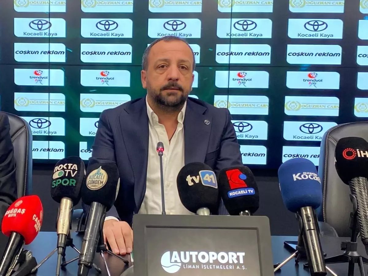Kocaelispor’da Futbolcuların Antrenmana Çıkmama İddialarına Yalanlama