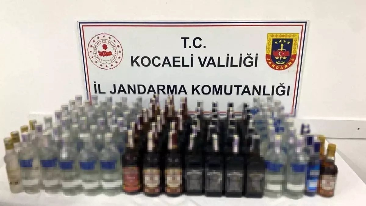 Kocaeli’de Kaçakçılıkla Mücadele Operasyonu: Sahte Alkol ve Kaçak Sigara Ele Geçirildi