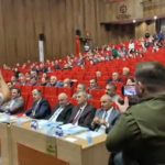 İzmit Kent Meydanı’nda Kocaelispor’un Süper Lig Yürüyüşüne Coşkulu Destek