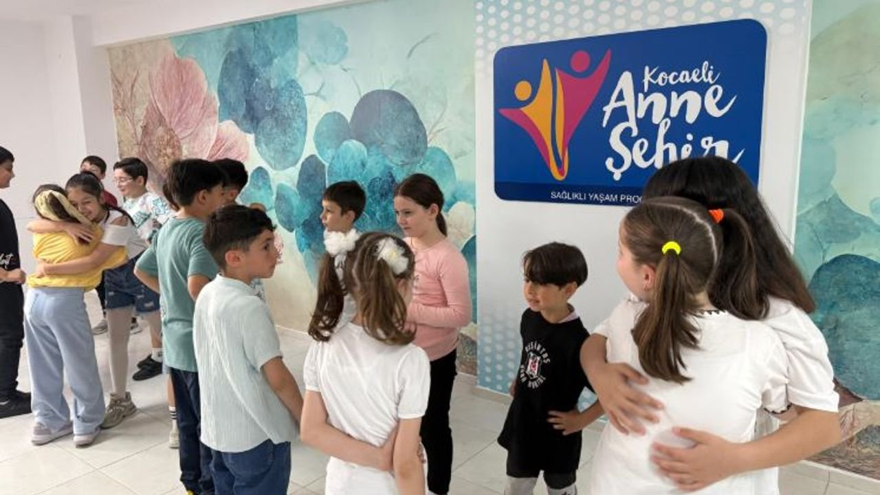 Anne Şehir: Hayata Adım Adım