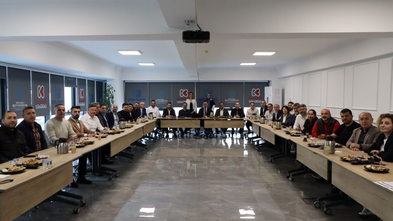 Kocaeli BŞB’den yönetici yetkinliği eğitimi