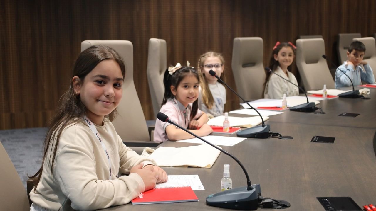 Kocaeli Çocuk Çalıştayı: Minik Liderler İş Başında!