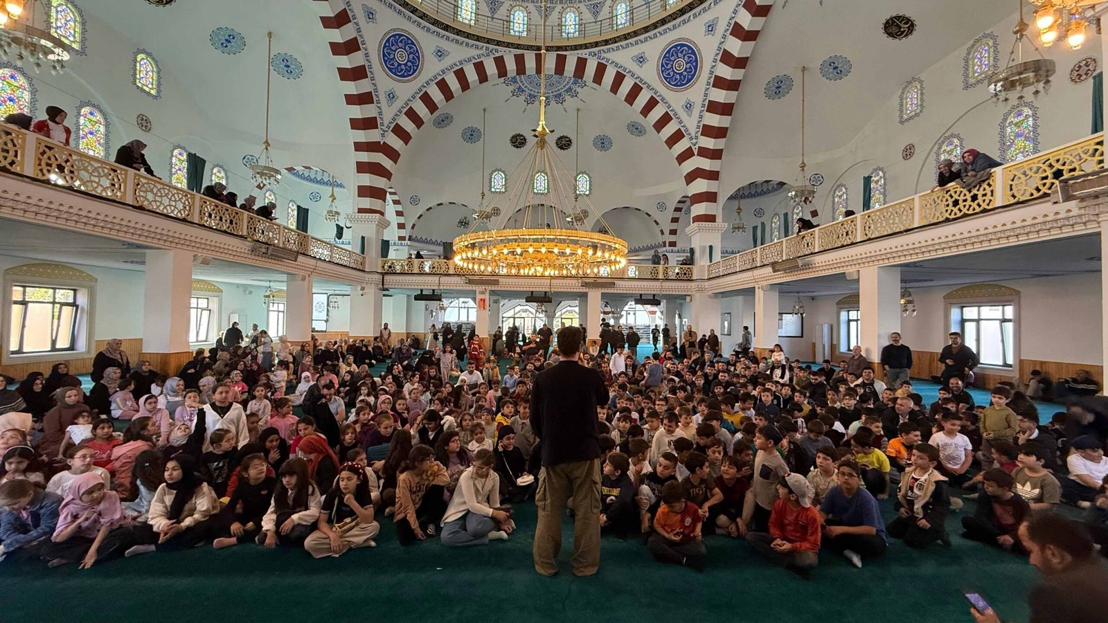 “Sosyal medyada görülen her bilgiye inanmayın”