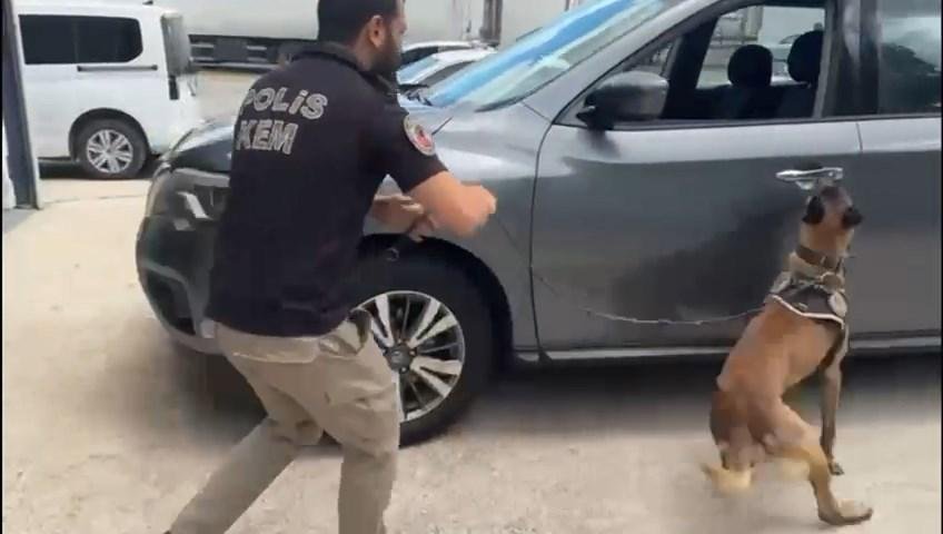 Araç Durduruldu: 82 Kilo Metamfetamin Ele Geçirildi